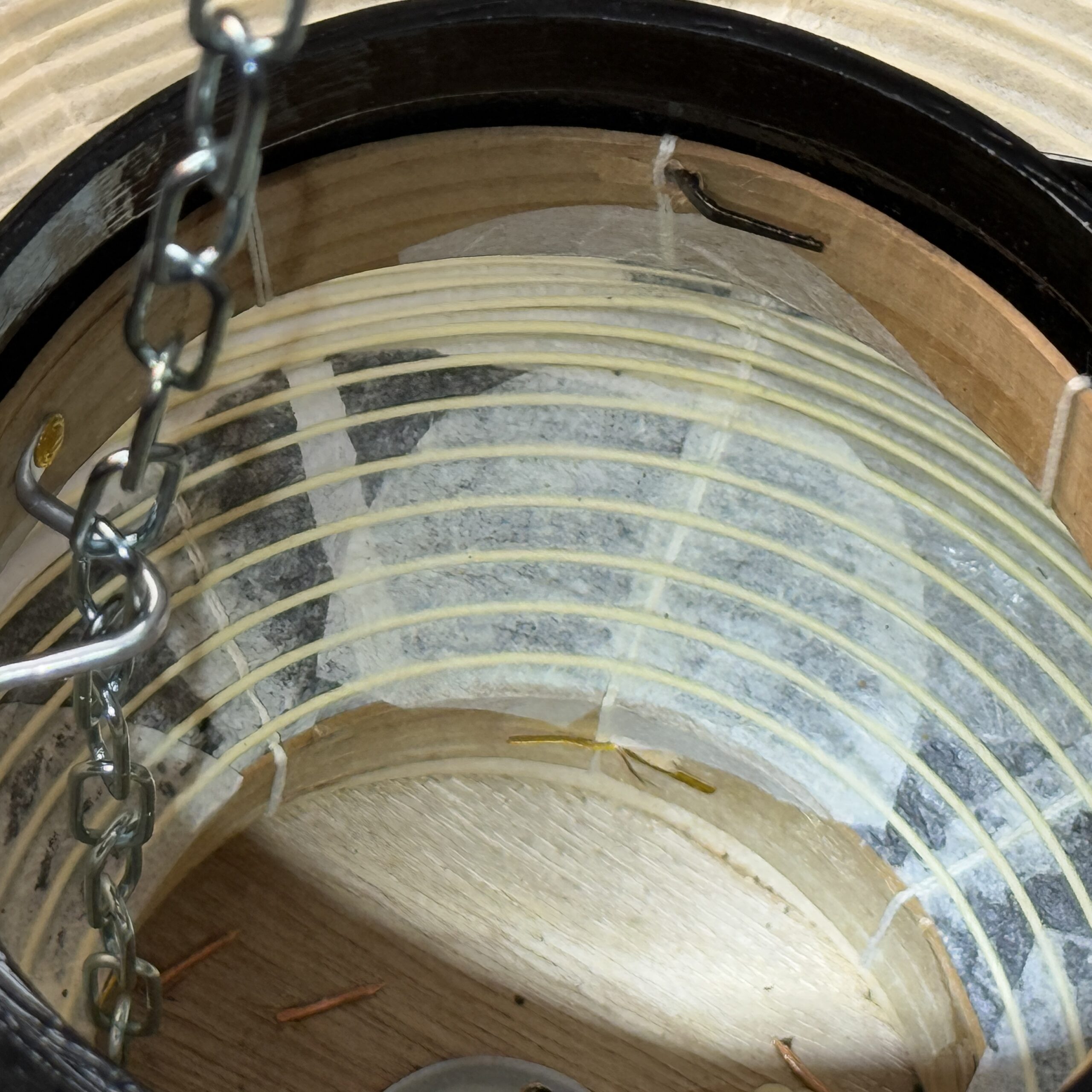 提灯を補強する紙片